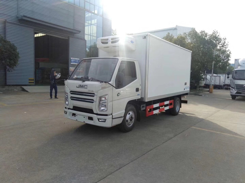 江鈴順達冷藏車(廂長4.2米國六)